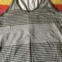 Tank top for sale in Vermilion OH by Garage Sale Showcase member Michael17, posted 07/09/2019