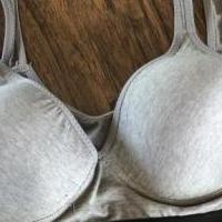 Sports bra for sale in Vermilion OH by Garage Sale Showcase member Michael17, posted 07/09/2019