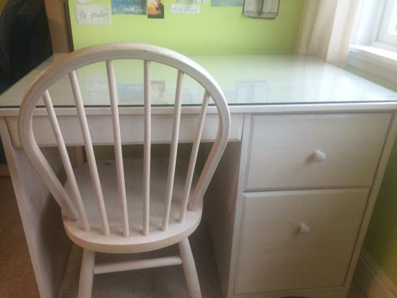 White children's bedroom set, dresser, desk and chair