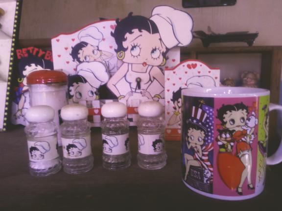 Bettyboop kitchen decor antique collection