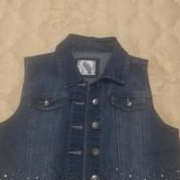 Justice jean vest for sale in Punta Gorda FL by Garage Sale Showcase member Adam+Sam, posted 09/17/2019