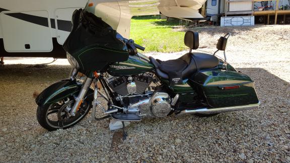 2015 Harley Davidson FLHXS Street