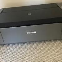 Canon PIXMA PRO-100 & Hp Glossy photo and flyers’ paper. for sale in Bogart GA by Garage Sale Showcase member Maria, posted 09/18/2019