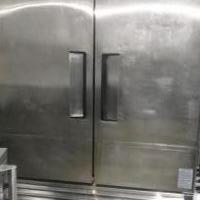 Master-Bilt Commercial Dual Refrigerator/Freezer for sale in Fort Wayne IN by Garage Sale Showcase member EQMSales, posted 09/06/2019