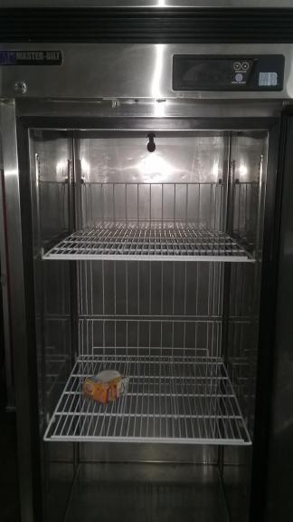 Master-Bilt Commercial Single Door Freezer/Refrigerator