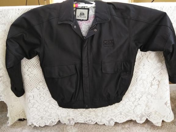 Csx jacket for sale in Kirtland OH