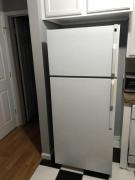 General Electric Hotpoint Refrigerator for sale in Bushkill PA