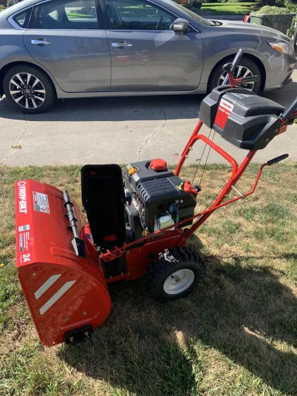 Troy snow blower for sale in Blackfoot ID