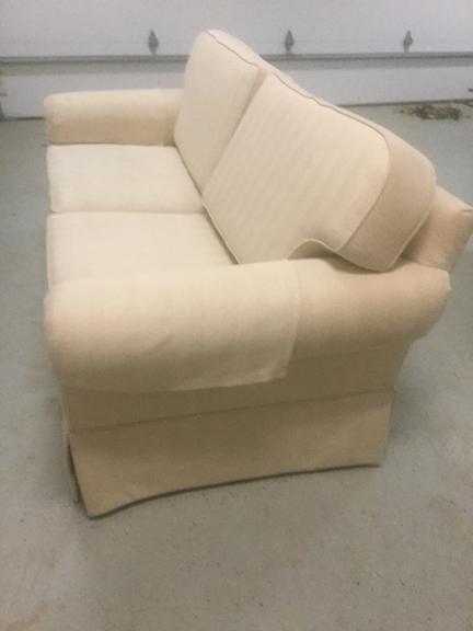 Henredon Sofa for sale in Humboldt IL