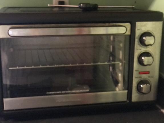 Conventional oven for sale in Newport TN
