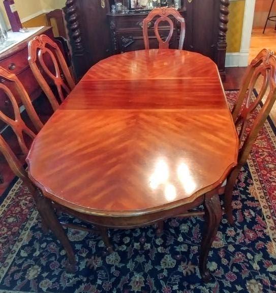 Dining Table and 6 Chairs for sale in Grand Forks ND