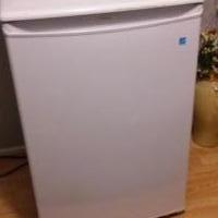Upright Freezer for sale in Chillicothe OH by Garage Sale Showcase member 4maggie, posted 10/16/2019