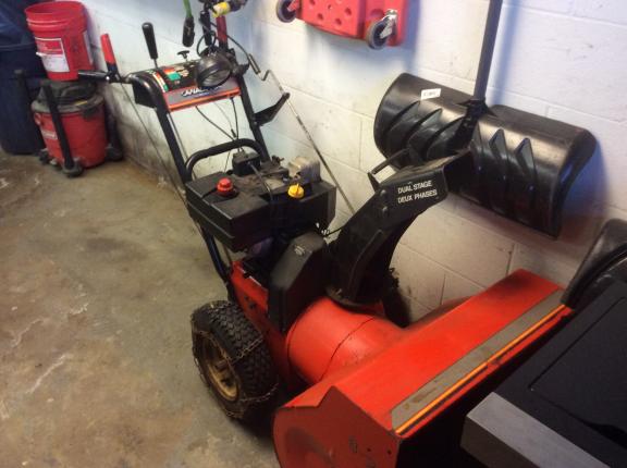 Canadana Snowblower for sale in East Liverpool OH