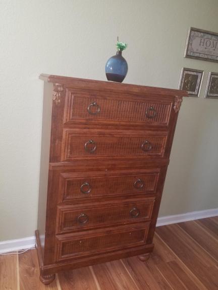 Queen Bedroom Set with Mattress, night stand..