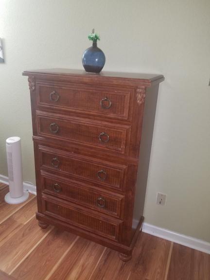 Queen Bedroom Set with Mattress, night stand..