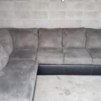 Sectional Couch for sale in Midlothian TX by Garage Sale Showcase member Wliekis, posted 11/02/2019