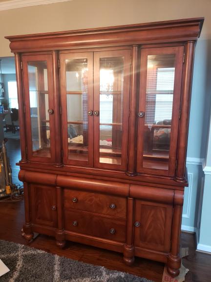 China Hutch for sale in La Plata MD