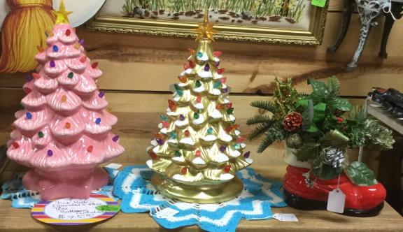 Ceramic Christmas Trees for sale in Johnston City IL
