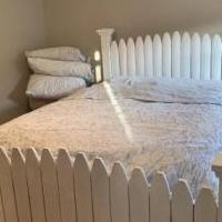 Picket bed for sale in Mullica Hill NJ by Garage Sale Showcase member Michelemc23, posted 11/07/2019