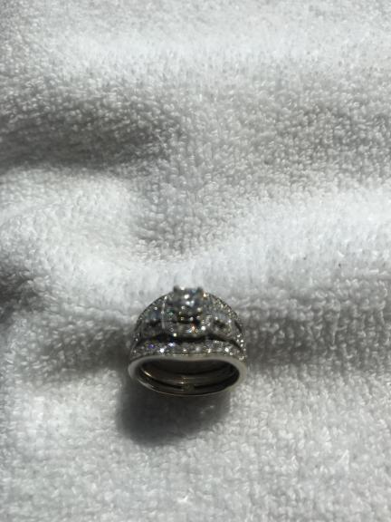 Diamond Engagement Ring w/band
