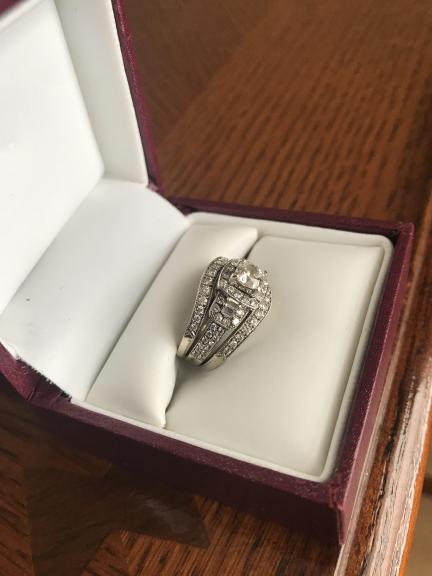 Diamond Engagement Ring w/band