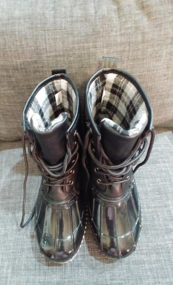 New Via Pinky Snow Boots for sale in Tyler TX