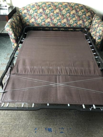 PULL OUT COUCH SOFA BED