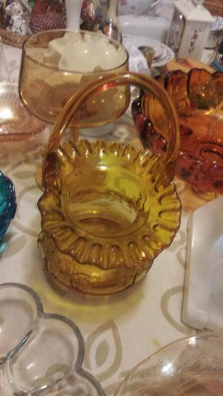 Antique glass bowls for sale in Owatonna MN