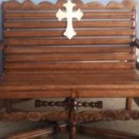 Custom Built Solid Maple Bench for sale in Bradford PA by Garage Sale Showcase member Jb6371#47, posted 09/26/2019