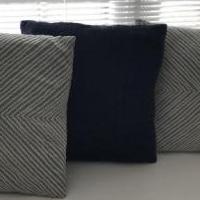 5 pillows with washable covers for sale in Paramus NJ by Garage Sale Showcase member Par007, posted 01/19/2020