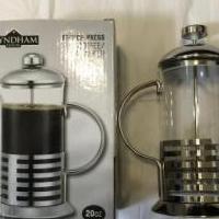 Coffee and tea maker for sale in Gonzales LA by Garage Sale Showcase member anngarib, posted 08/16/2020