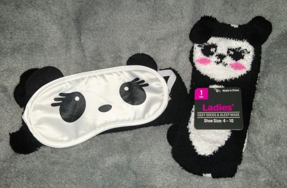 Sleep Mask & Cozy Sock Set for sale in Hart County KY