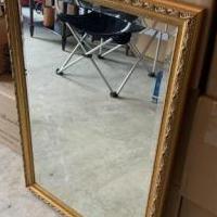 Carolina mirror for sale in Matawan NJ by Garage Sale Showcase member Lppflug, posted 08/30/2020