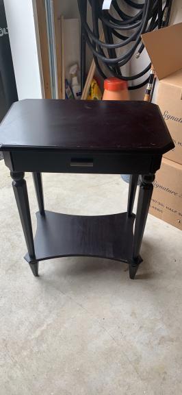 Accent table for sale in Matawan NJ