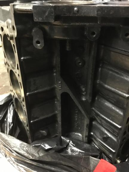 Ford 5.4 liter 2 valve engine block and forged crank for sale in Wonder Lake IL