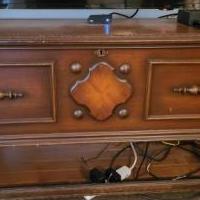 Cedar chest for sale in Ashland OH by Garage Sale Showcase member Mdersch18, posted 12/15/2020