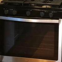 Five burner Whirlpool Stainless Steel Gas Range for sale in Granby CO by Garage Sale Showcase member July2020, posted 07/14/2020