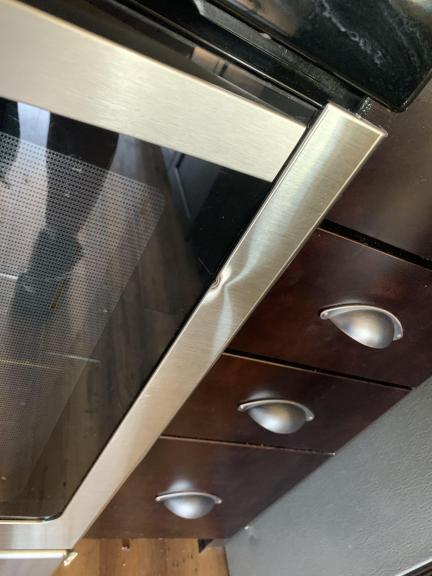 Five burner Whirlpool Stainless Steel Gas Range