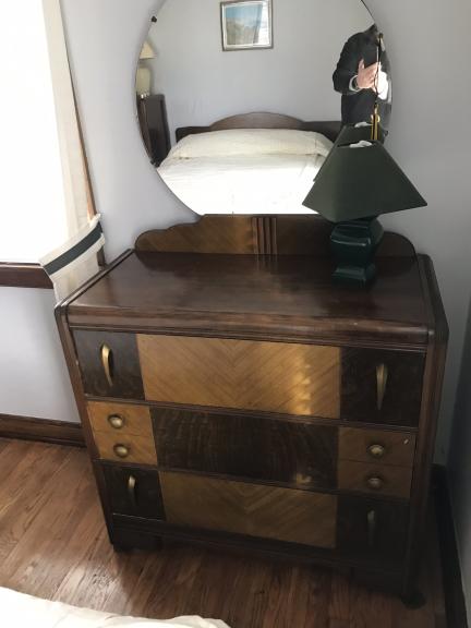 Art Deco Bedroom for sale in River Edge NJ