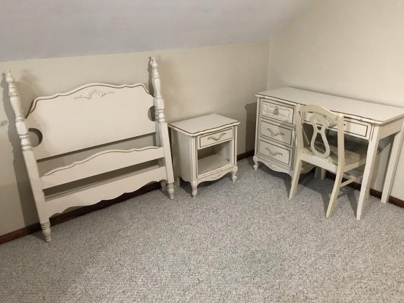Twin Bed set for sale in River Edge NJ
