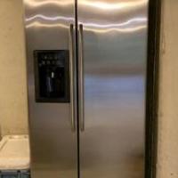 Fridge freezer for sale in Hamburg NJ by Garage Sale Showcase member moebel, posted 09/04/2020