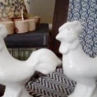 Rooster salt shakers for sale in Cartersville GA by Garage Sale Showcase member Notsotinydancer, posted 10/05/2020