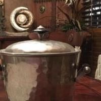 Hammered Ice Bucket w/Lid for sale in Rockport TX by Garage Sale Showcase member 821#dede, posted 10/20/2020