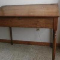 Antique Desk for sale in North Tonawanda NY by Garage Sale Showcase member 6940Garagesale, posted 05/14/2020