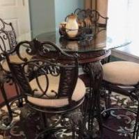 Kitchen Table and Bars Stools for sale in Pinehurst NC by Garage Sale Showcase member jmcnealjr, posted 06/07/2020