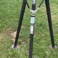 5th wheels stabilizer for sale in Johnstown NY by Garage Sale Showcase member Karlh192, posted 07/11/2020
