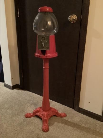 Gumball machine for sale in Grayslake IL