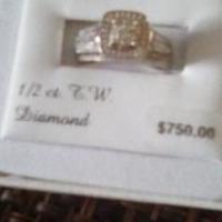 Diamond ring for sale in Tiffin OH by Garage Sale Showcase member Yogi20*, posted 12/17/2020