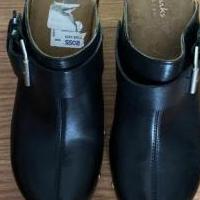 Clark shoes for sale in Indianapolis IN by Garage Sale Showcase member tsstrahl, posted 06/21/2020