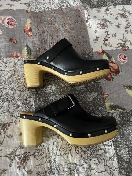 Clark shoes